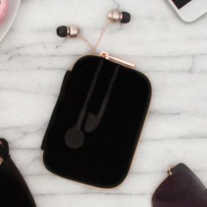 Vixen Earbud Case